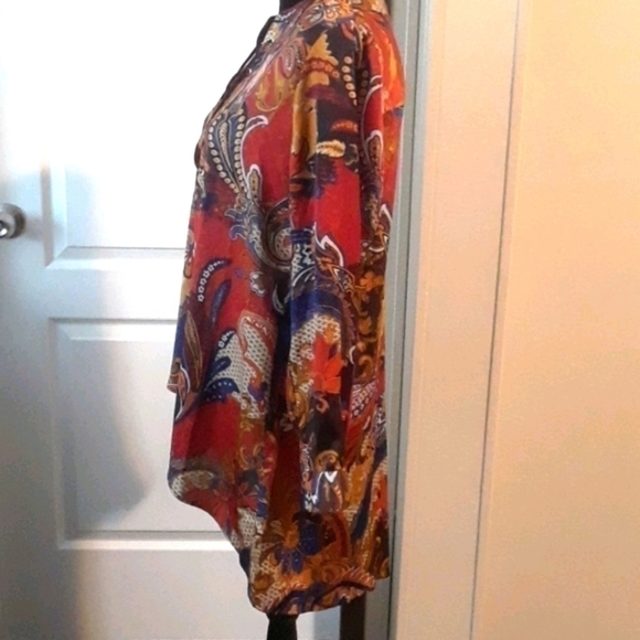 CHICO'S Asymmetrical Tunic Size 1 (M/8) - Picture 5 of 15